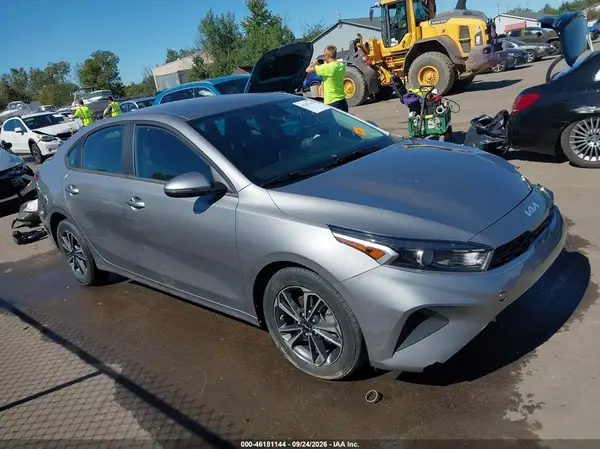 3KPF24AD0PE686359 2023 KIA FORTE - Image 1