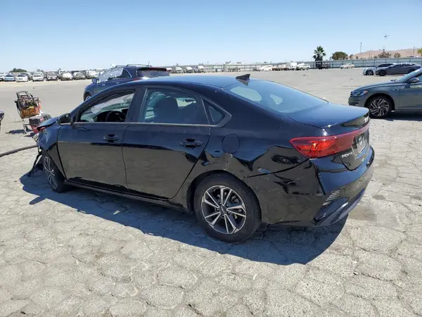 3KPF24AD0PE687124 2023 KIA FORTE - Image 2