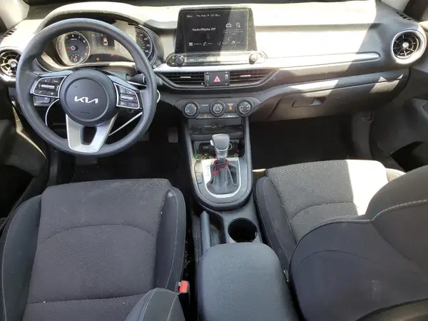 3KPF24AD0PE687124 2023 KIA FORTE - Image 8