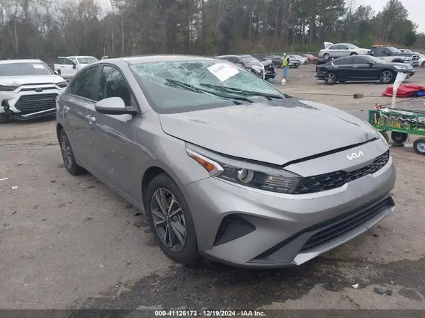 3KPF24AD0PE690203 2023 KIA FORTE - Image 1