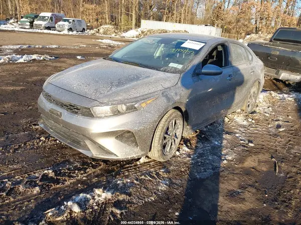 3KPF24AD0PE691741 2023 KIA FORTE - Image 2