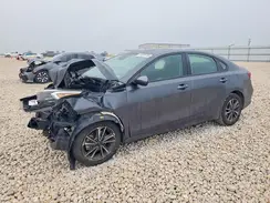 3KPF24AD0PE694008 2023 KIA FORTE