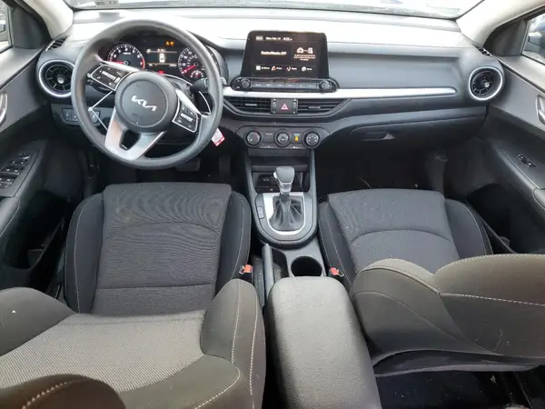 3KPF24AD0PE694526 2023 KIA FORTE - Image 8