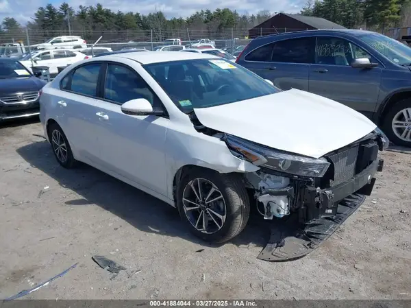 3KPF24AD0PE694784 2023 KIA FORTE - Image 1