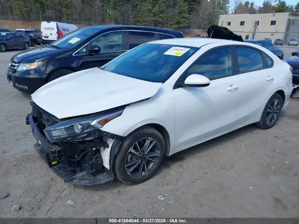 3KPF24AD0PE694784 2023 KIA FORTE - Image 2