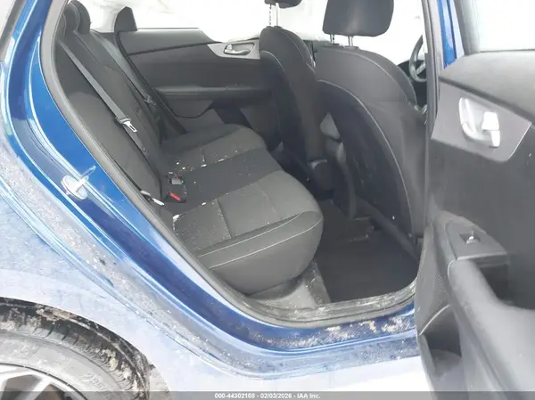 3KPF24AD0RE700215 2024 KIA FORTE - Image 8