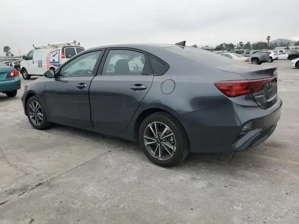 3KPF24AD0RE701235 2024 KIA FORTE - Image 2