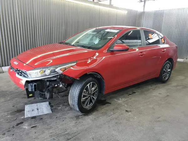 3KPF24AD0RE704264 2024 KIA FORTE - Image 1