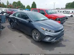 3KPF24AD0RE704927 2024 KIA FORTE