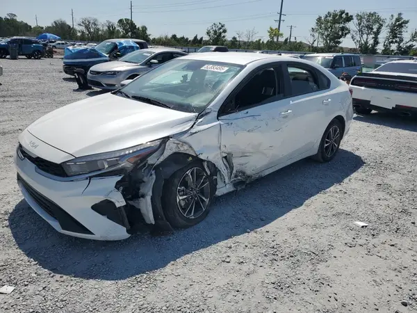 3KPF24AD0RE705169 2024 KIA FORTE - Image 1