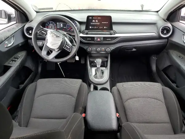 3KPF24AD0RE705334 2024 KIA FORTE - Image 8
