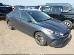 3KPF24AD0RE705379 2024 KIA FORTE