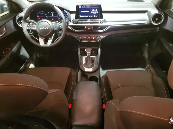 3KPF24AD0RE707746 2024 KIA FORTE - Image 8