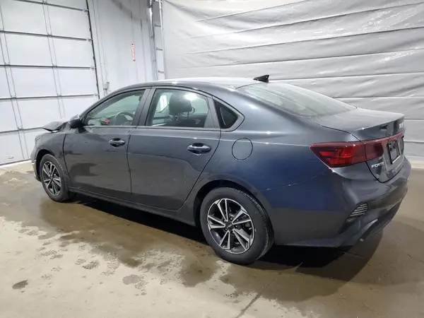 3KPF24AD0RE709951 2024 KIA FORTE - Image 2