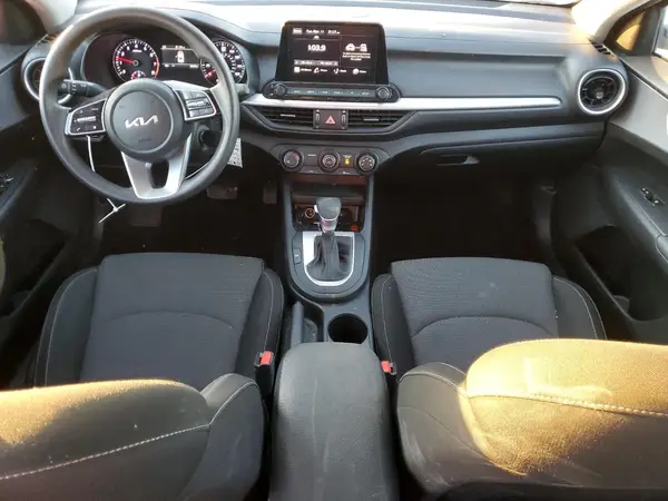 3KPF24AD0RE710274 2024 KIA FORTE - Image 8