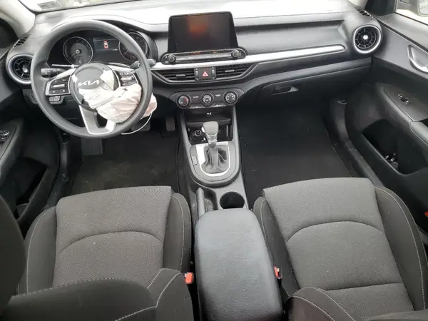 3KPF24AD0RE710307 2024 KIA FORTE - Image 8