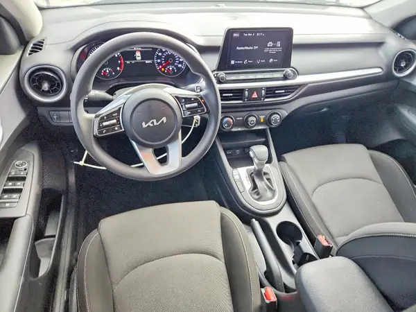 3KPF24AD0RE711098 2024 KIA FORTE - Image 8