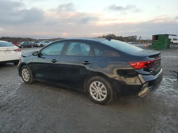 3KPF24AD0RE711988 2024 KIA FORTE - Image 2