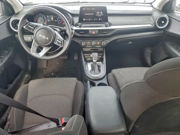 3KPF24AD0RE712087 2024 KIA FORTE - Image 8