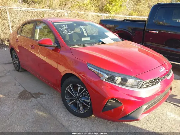 3KPF24AD0RE712512 2024 KIA FORTE - Image 1