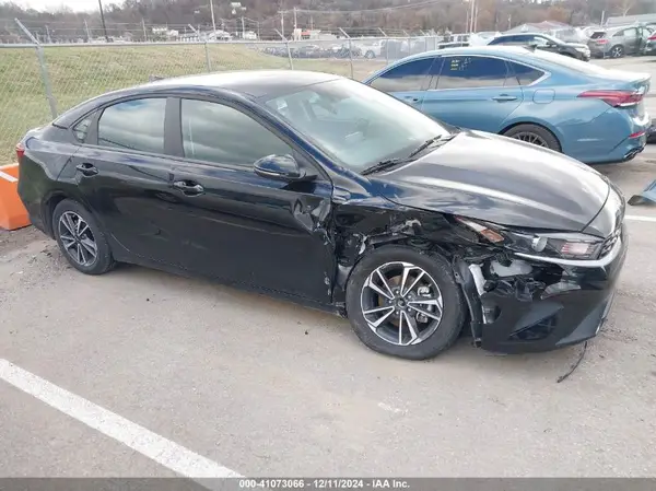 3KPF24AD0RE714776 2024 KIA FORTE - Image 1