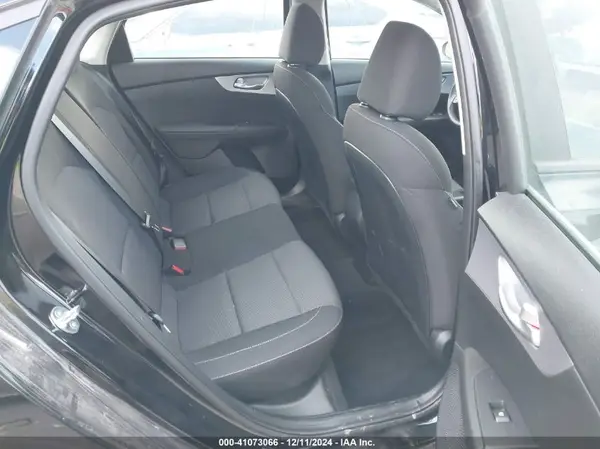 3KPF24AD0RE714776 2024 KIA FORTE - Image 8