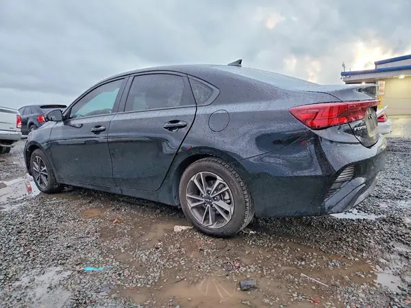 3KPF24AD0RE717791 2024 KIA FORTE - Image 2