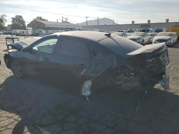 3KPF24AD0RE717869 2024 KIA FORTE - Image 2