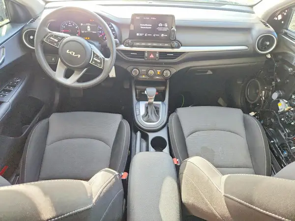 3KPF24AD0RE721596 2024 KIA FORTE - Image 8