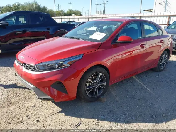 3KPF24AD0RE722537 2024 KIA FORTE - Image 2