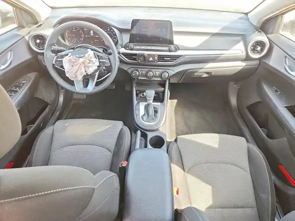 3KPF24AD0RE722814 2024 KIA FORTE - Image 8