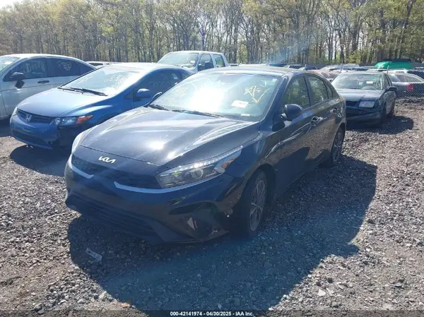 3KPF24AD0RE723042 2024 KIA FORTE - Image 2