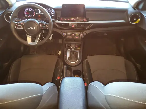 3KPF24AD0RE723333 2024 KIA FORTE - Image 8