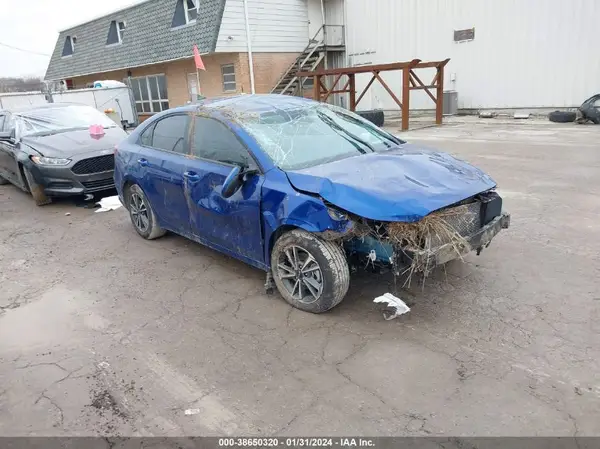 3KPF24AD0RE725518 2024 KIA FORTE - Image 1