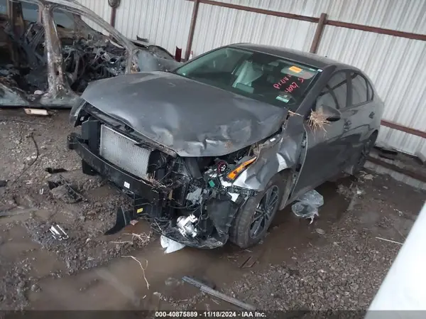 3KPF24AD0RE725986 2024 KIA FORTE - Image 2
