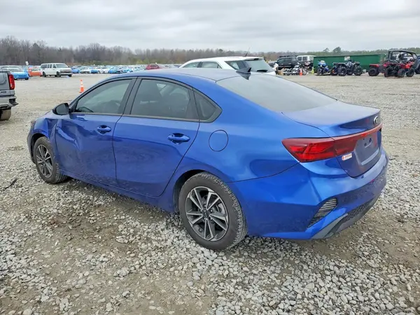 3KPF24AD0RE726975 2024 KIA FORTE - Image 2