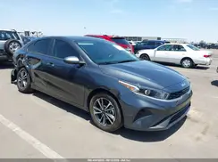 3KPF24AD0RE727043 2024 KIA FORTE