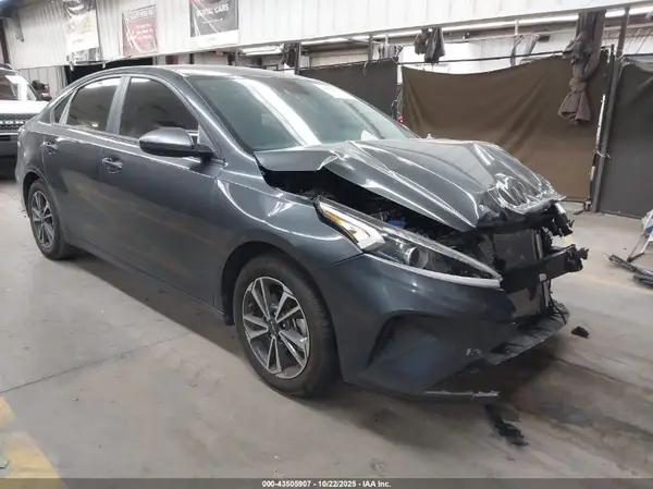 3KPF24AD0RE730640 2024 KIA FORTE - Image 1