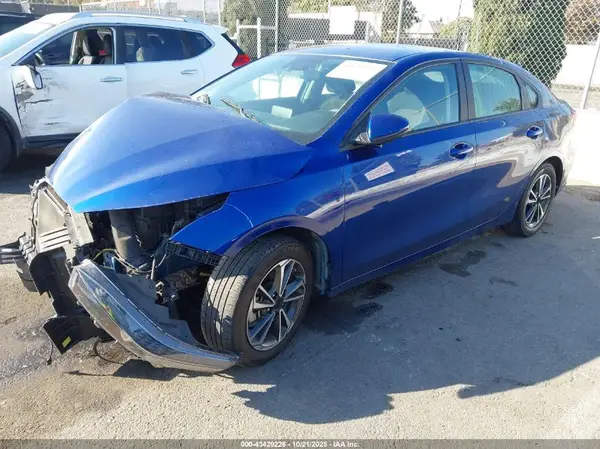 3KPF24AD0RE731111 2024 KIA FORTE - Image 2