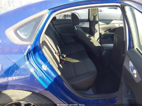 3KPF24AD0RE731111 2024 KIA FORTE - Image 8