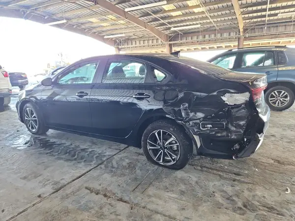 3KPF24AD0RE732341 2024 KIA FORTE - Image 2