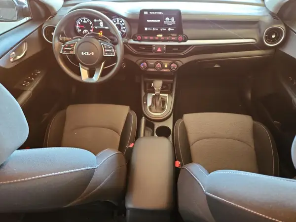 3KPF24AD0RE732341 2024 KIA FORTE - Image 8