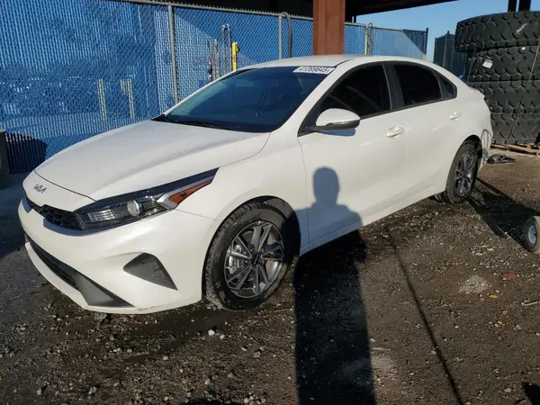 3KPF24AD0RE733151 2024 KIA FORTE - Image 1