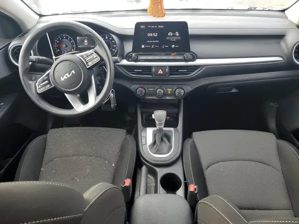 3KPF24AD0RE735109 2024 KIA FORTE - Image 8
