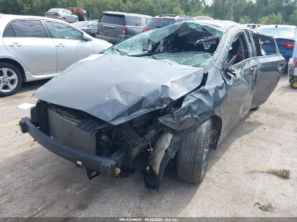 3KPF24AD0RE735241 2024 KIA FORTE - Image 2