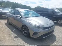 3KPF24AD0RE738589 2024 KIA FORTE