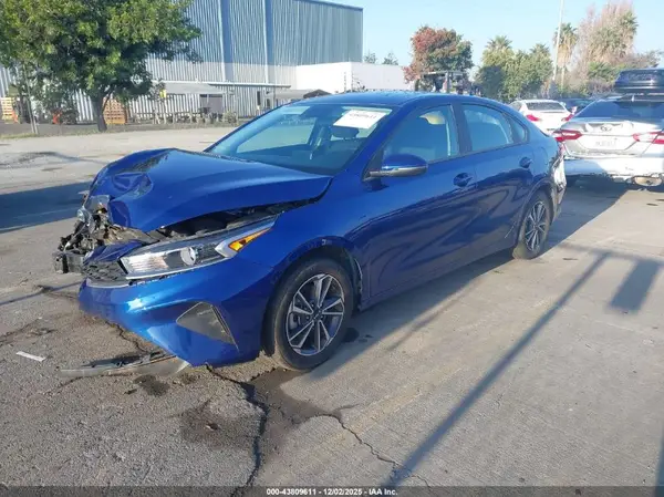 3KPF24AD0RE741430 2024 KIA FORTE - Image 2