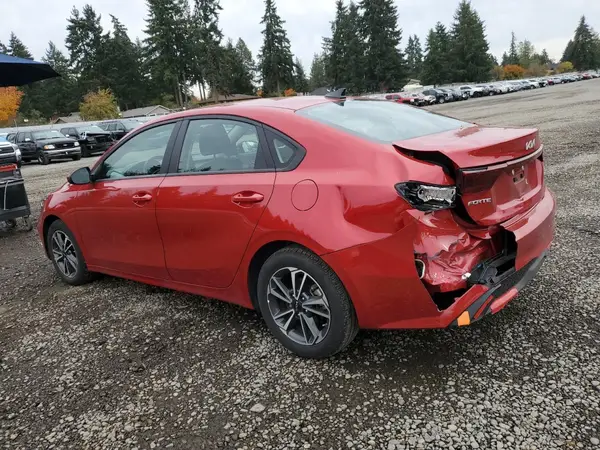 3KPF24AD0RE742920 2024 KIA FORTE - Image 2