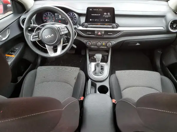 3KPF24AD0RE742920 2024 KIA FORTE - Image 8