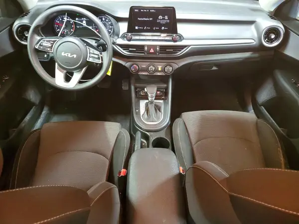 3KPF24AD0RE746661 2024 KIA FORTE - Image 8